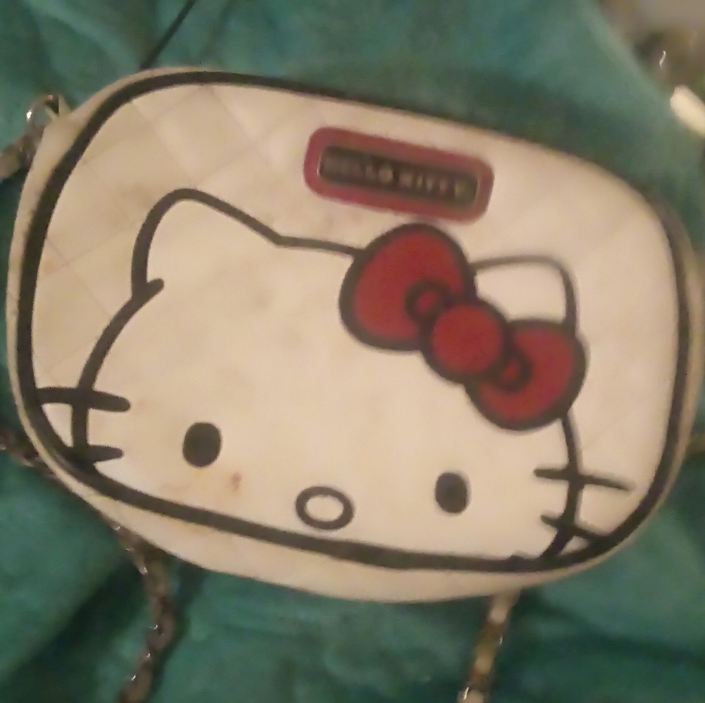 Hello kitty purse - Picture 2 of 2